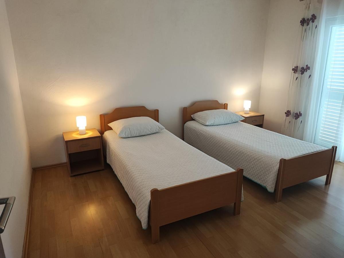 G&S Apartment Tribunj  Luaran gambar