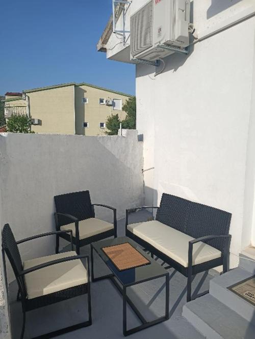 G&S Apartment Tribunj  Luaran gambar